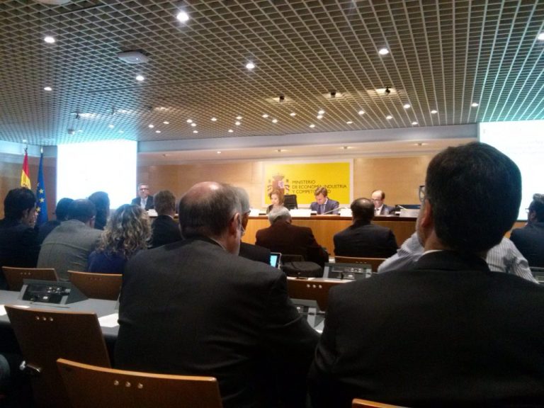 GUÍA DE NEGOCIOS EN ESPAÑA Y BARÓMETRO DEL CLIMA DE NEGOCIOS EN ESPAÑA DESDE LA PERSPECTIVA DEL INVERSOR EXTRANJERO