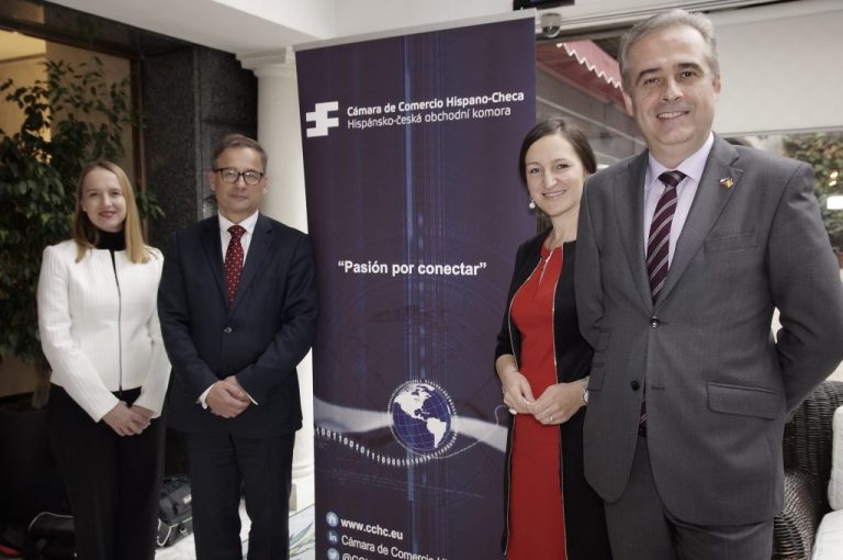 Tradiční Novoroční Oběd Komory