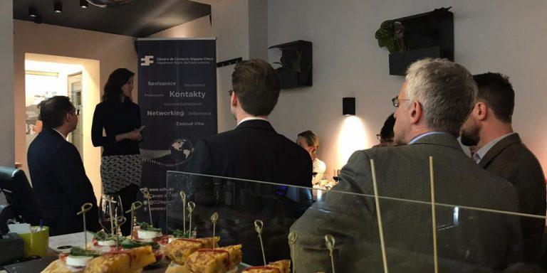 Cóctel networking de bienvenida a nuevos socios