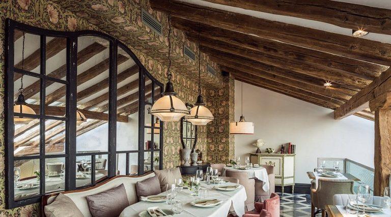 Business Lunch Komory 